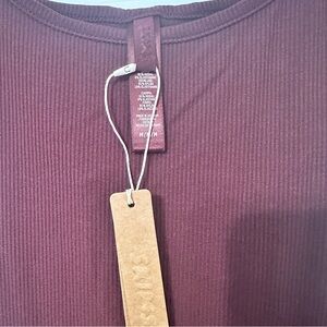 SKIMS DRESS NEVER WORN